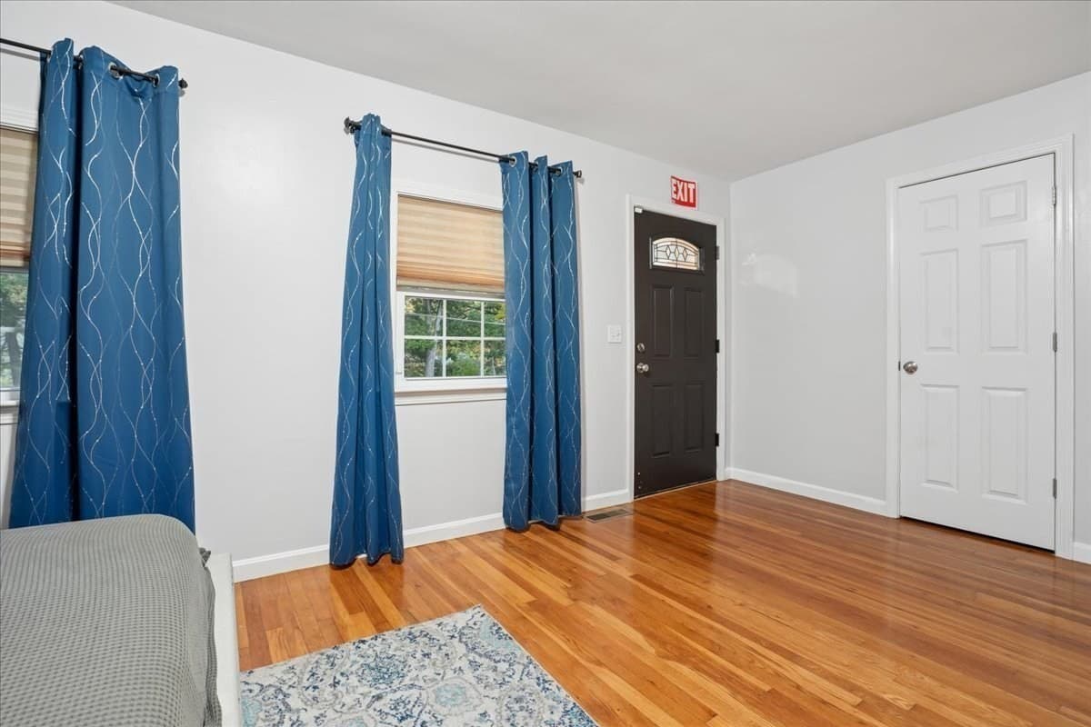 Single Family Residence at 8 Brown Rd, Shirley MA 01464, Shirley, photo 13 of 42