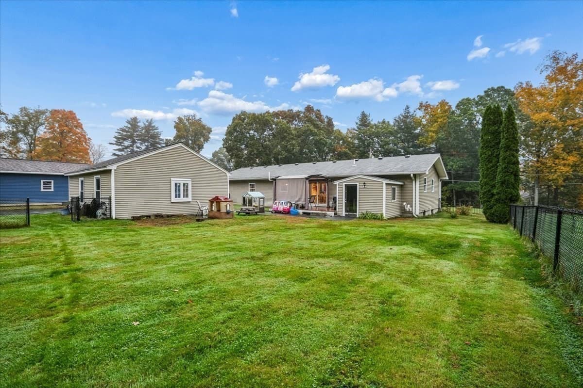 Single Family Residence at 8 Brown Rd, Shirley MA 01464, Shirley, photo 36 of 42