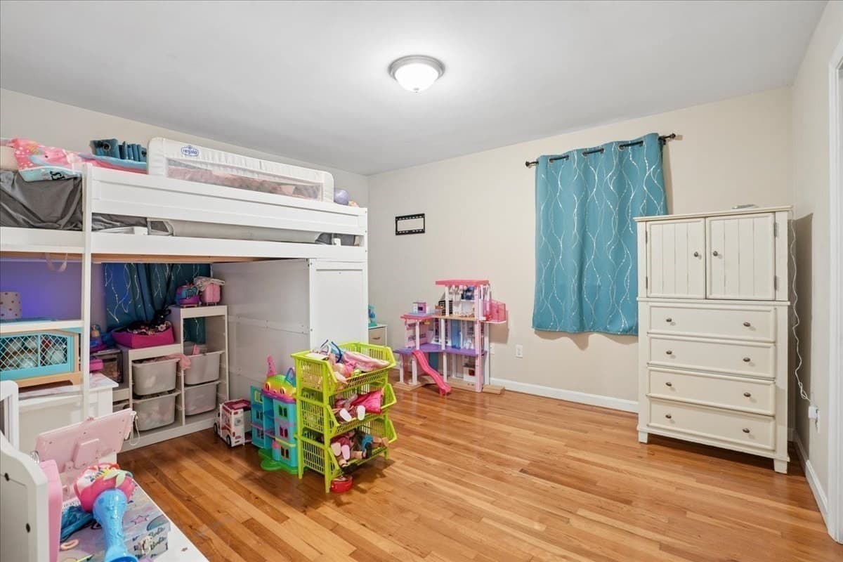 Single Family Residence at 8 Brown Rd, Shirley MA 01464, Shirley, photo 21 of 42