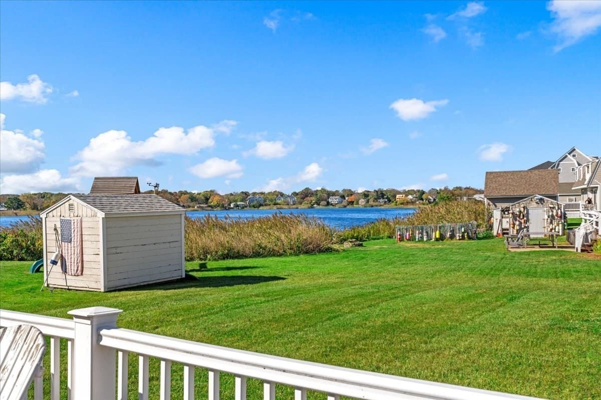 Single Family Residence at 6 Seagate Cir, Scituate MA 02066, photo 19 of 28