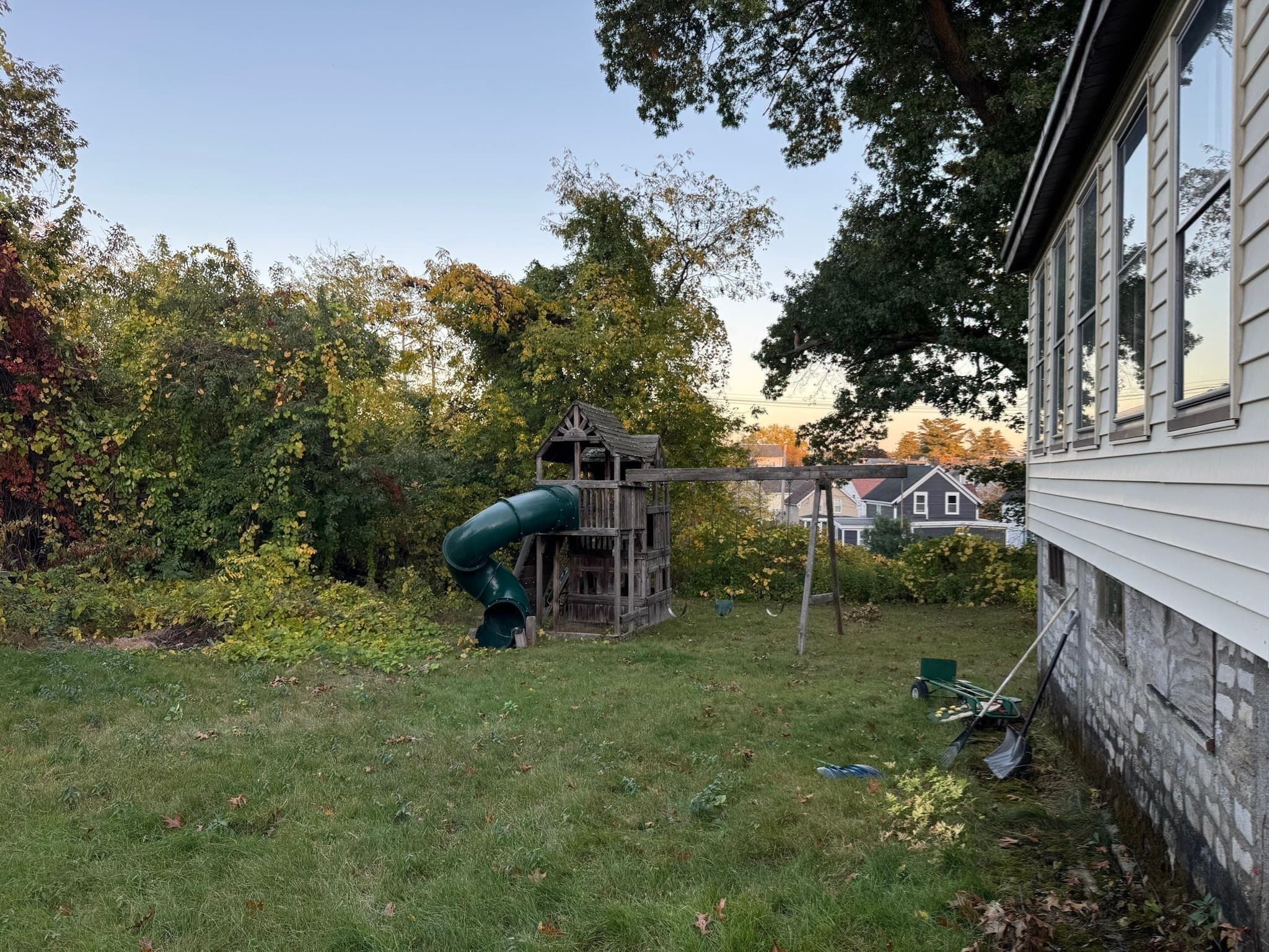 Single Family Residence at 181 W London, Lowell MA 01852, photo 34 of 35