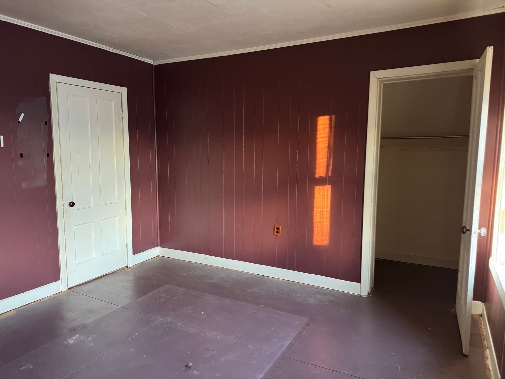 Single Family Residence at 181 W London, Lowell MA 01852, photo 19 of 35