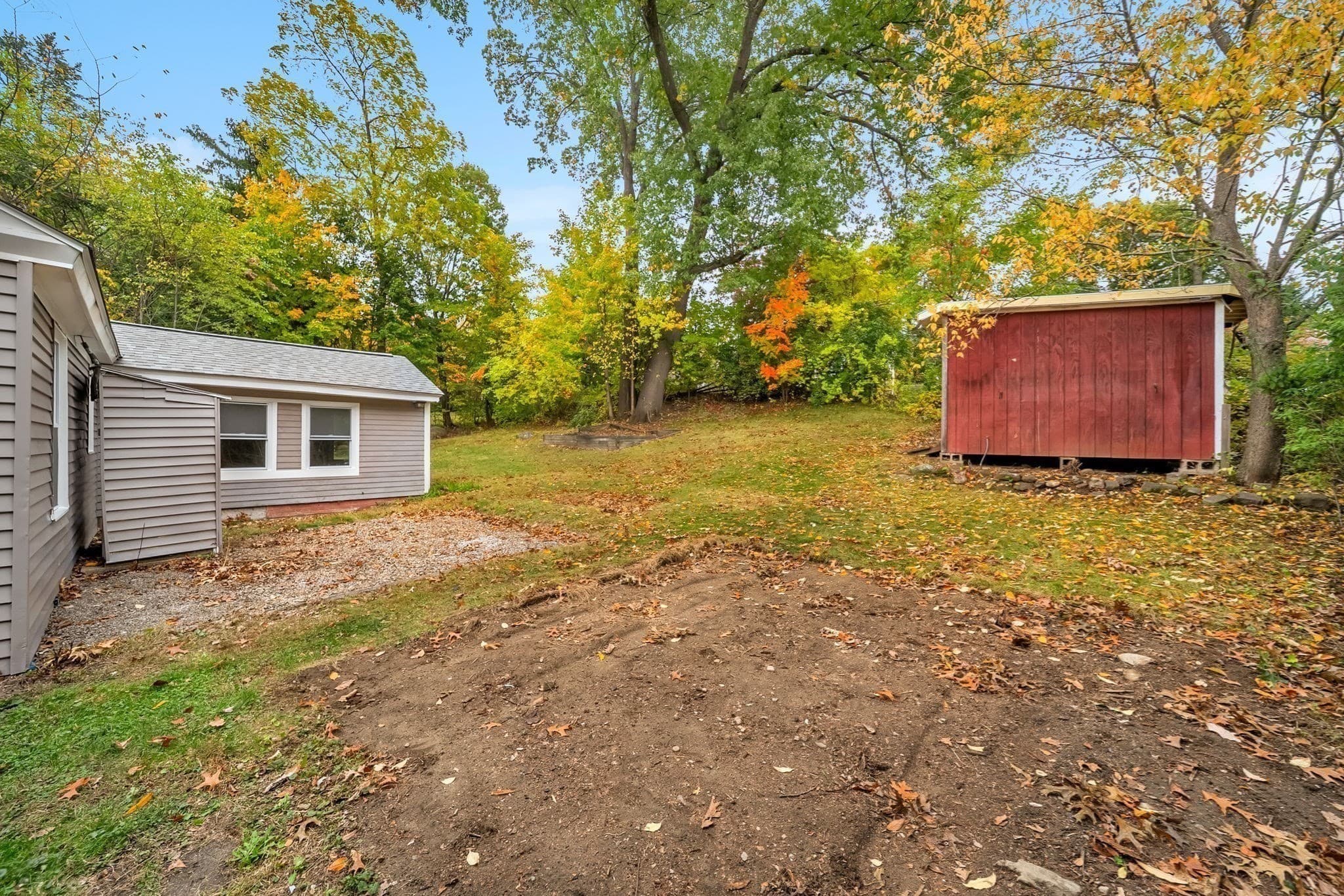 Single Family Residence at 72 Leeds St, Worcester MA 01606, photo 33 of 42