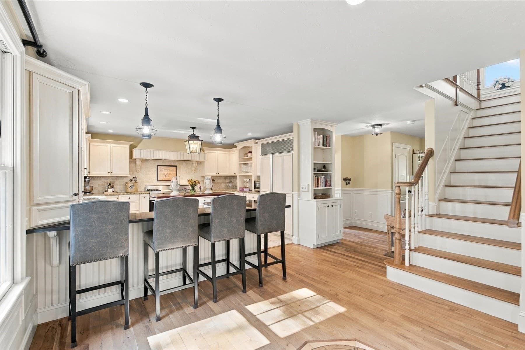 Single Family Residence at 39 Juniper Ln Ext, Harwich MA 02645, Harwich, photo 12 of 42