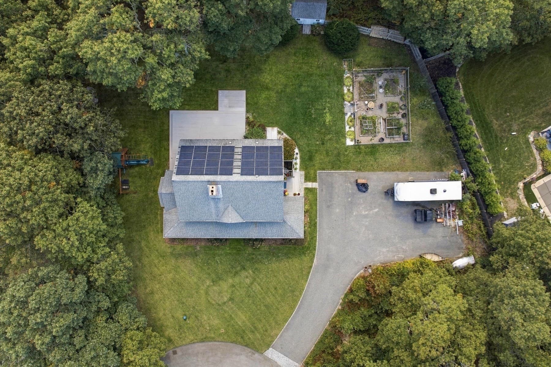 Single Family Residence at 39 Juniper Ln Ext, Harwich MA 02645, Harwich, photo 10 of 42