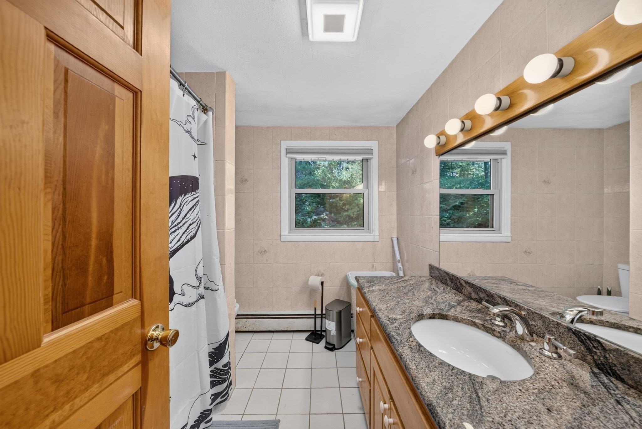 Single Family Residence at 6 Prospect Hill St, Taunton MA 02780, Taunton, photo 13 of 32