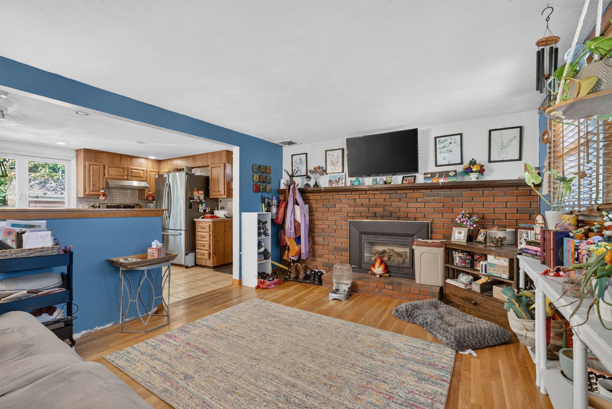 Single Family Residence at 6 Prospect Hill St, Taunton MA 02780, Taunton, photo 8 of 32
