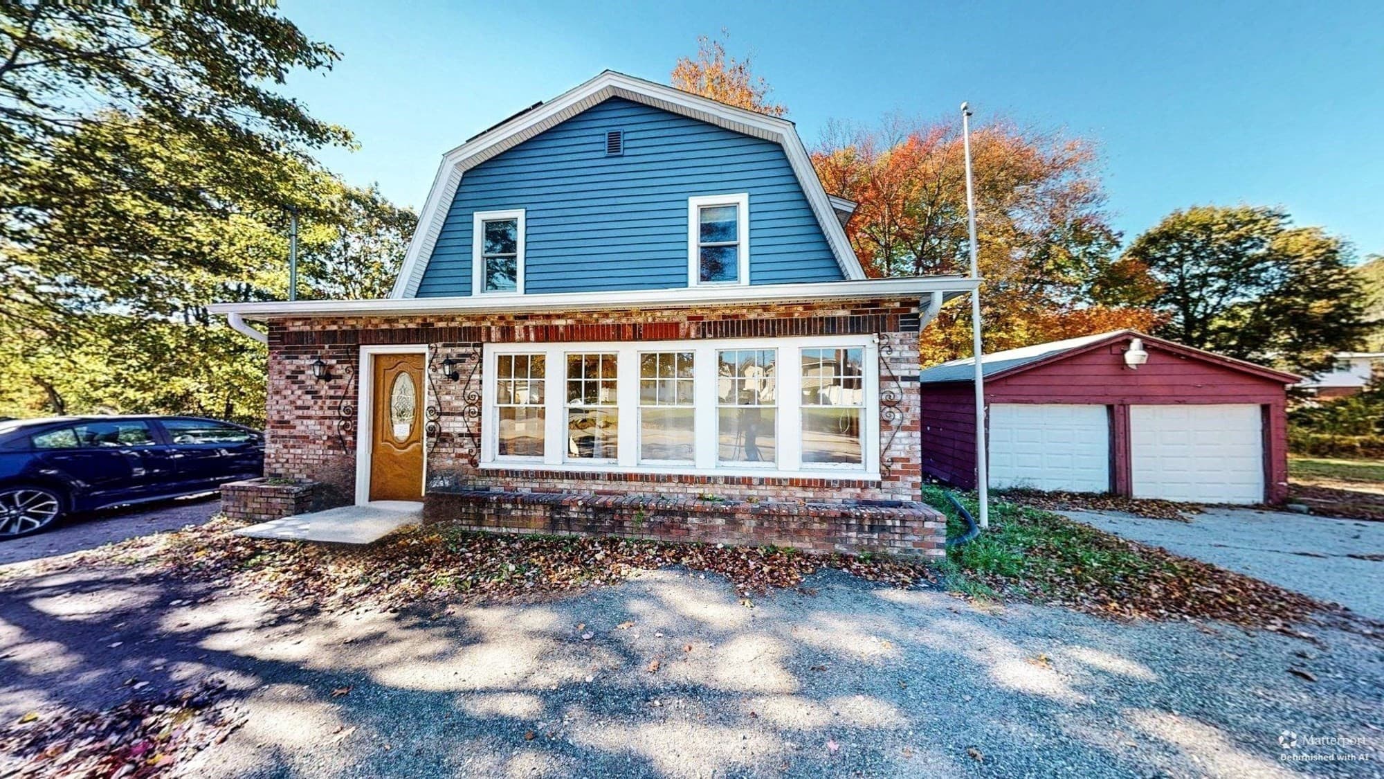 Single Family Residence at 146 Old Rd, Dracut MA 01826, photo 2 of 29