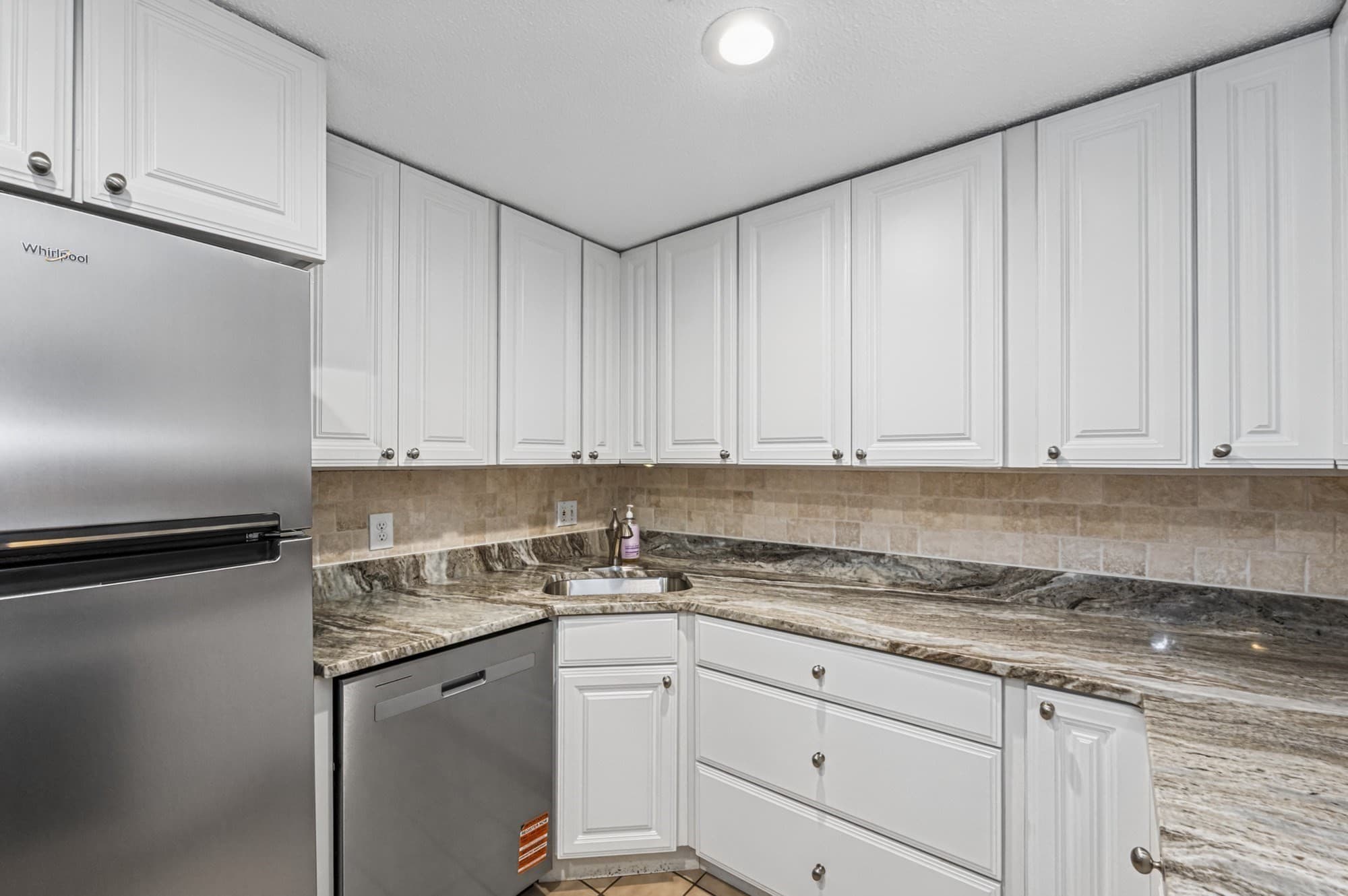 Condominium at 219 Central St # 3A, Lowell MA 01852, Lowell, photo 17 of 31