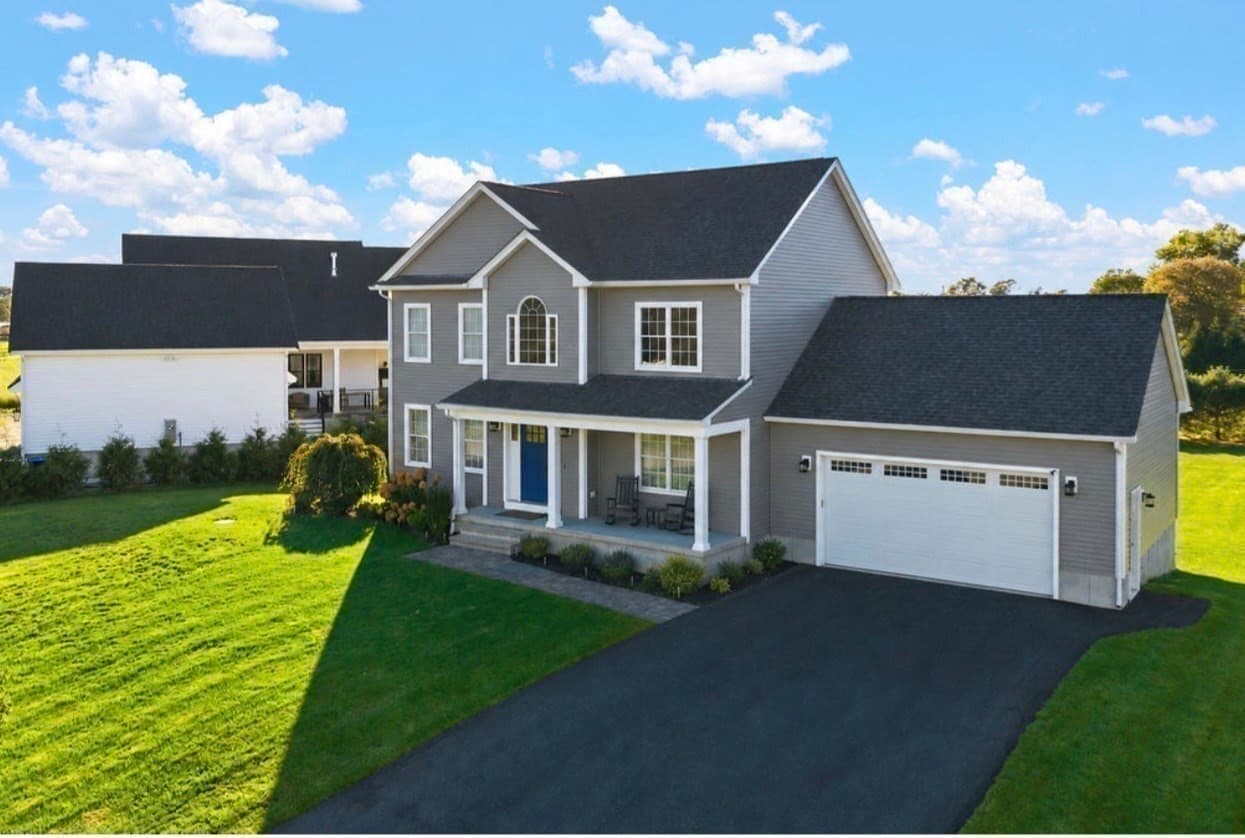 Single Family Residence at 8 Lannister Ln, Seekonk MA 02771, Seekonk, photo 2 of 35