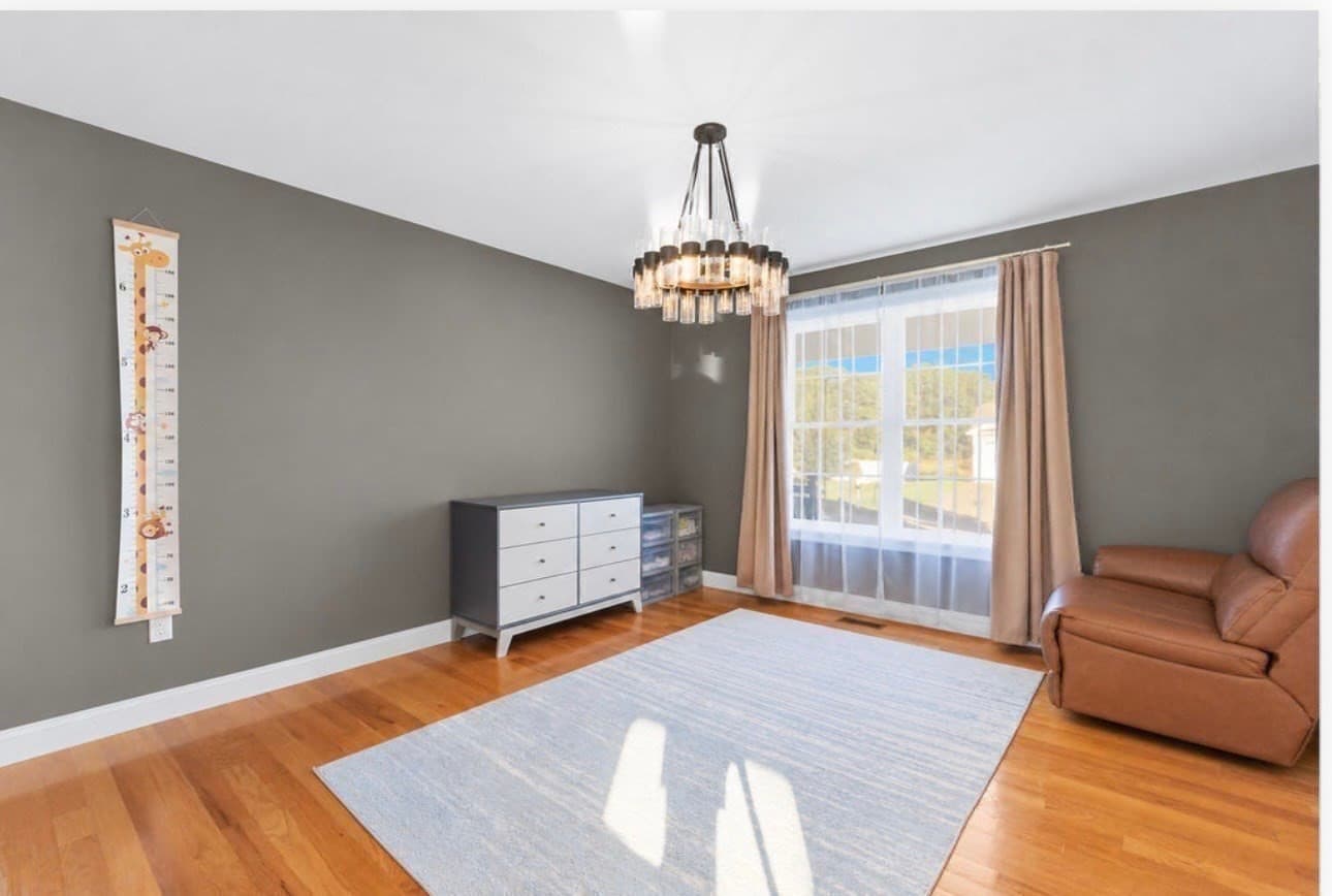Single Family Residence at 8 Lannister Ln, Seekonk MA 02771, Seekonk, photo 5 of 35