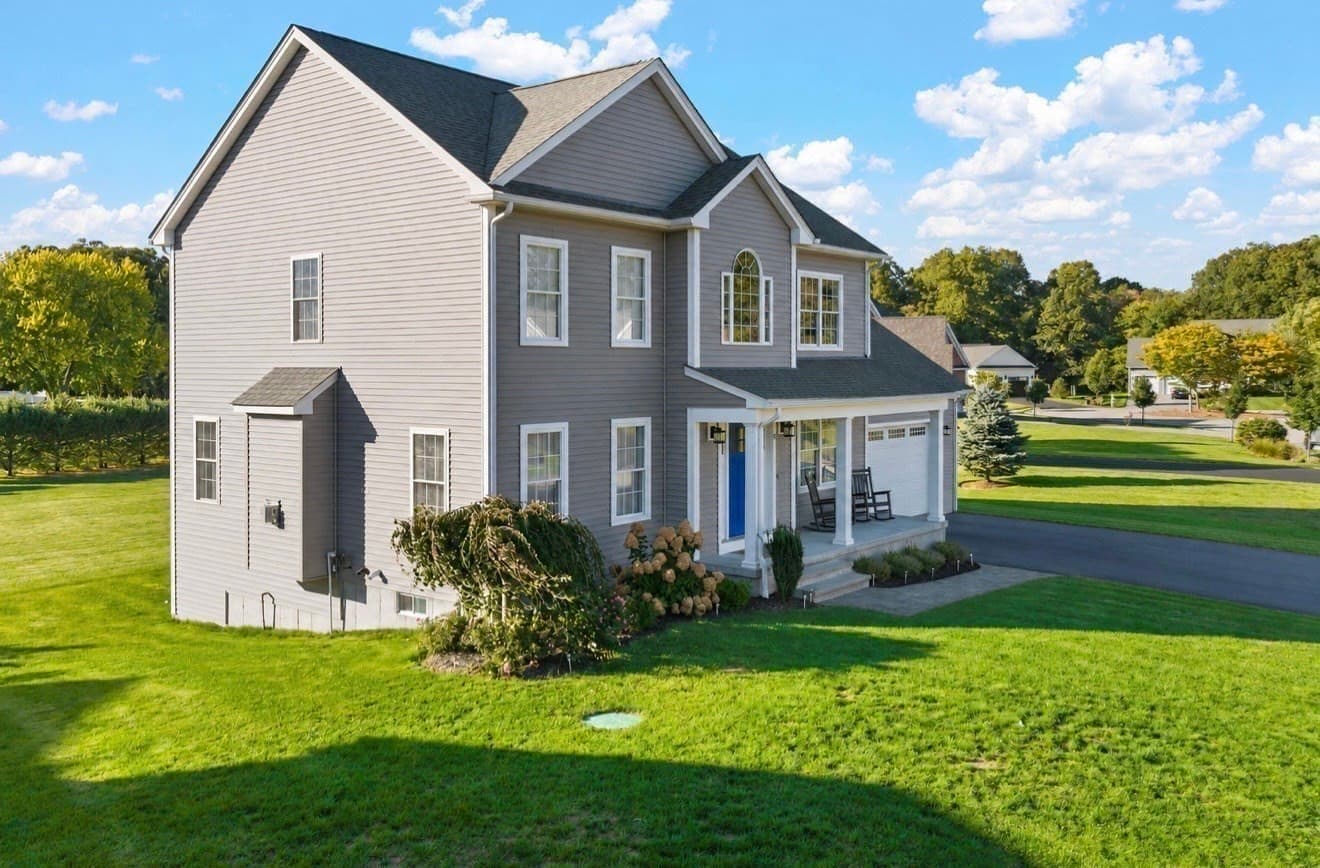 Single Family Residence at 8 Lannister Ln, Seekonk MA 02771, Seekonk, photo 34 of 35