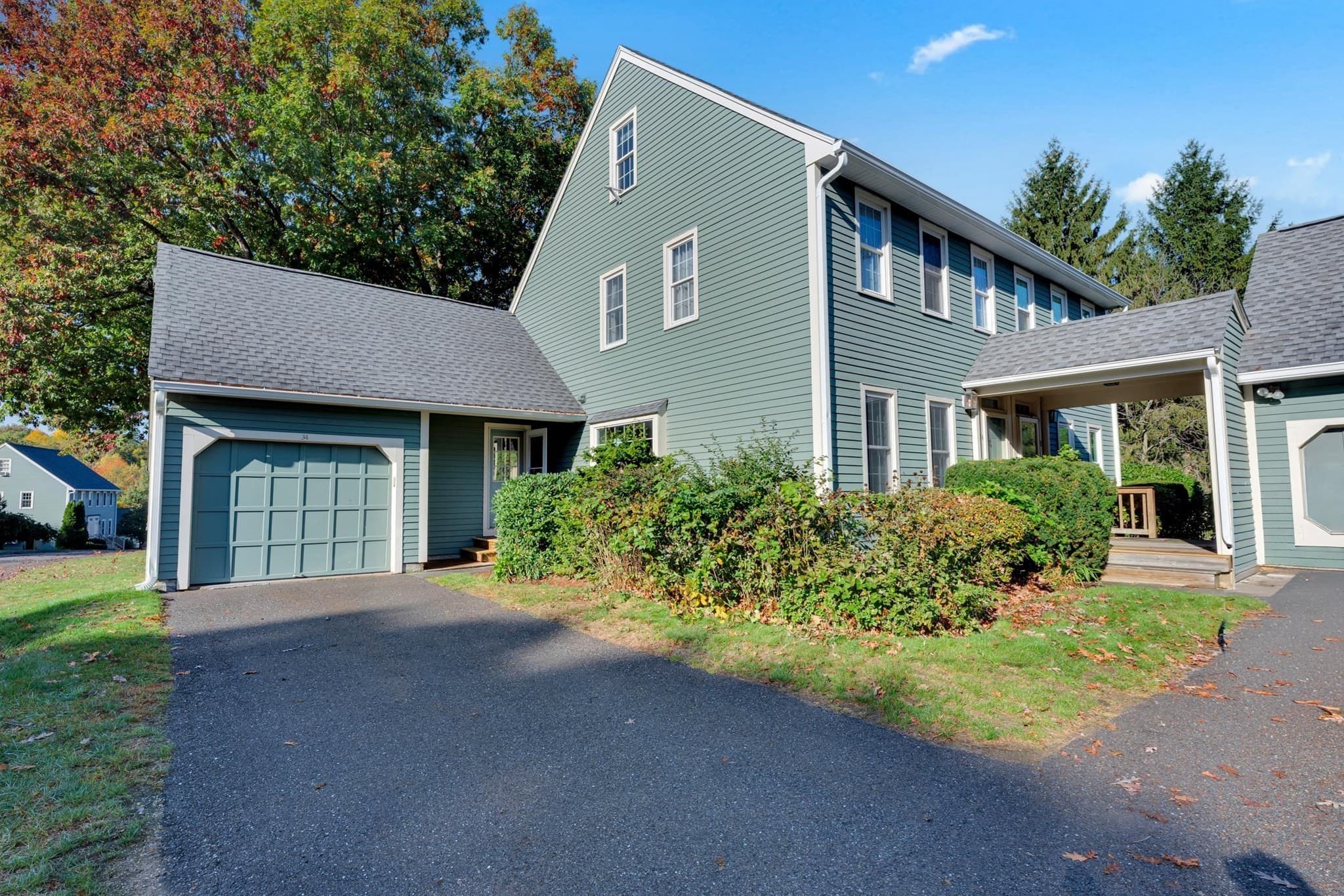 Condominium at 34 Brookdale Circle # 34, Shrewsbury MA 01545, Shrewsbury, photo 2 of 42