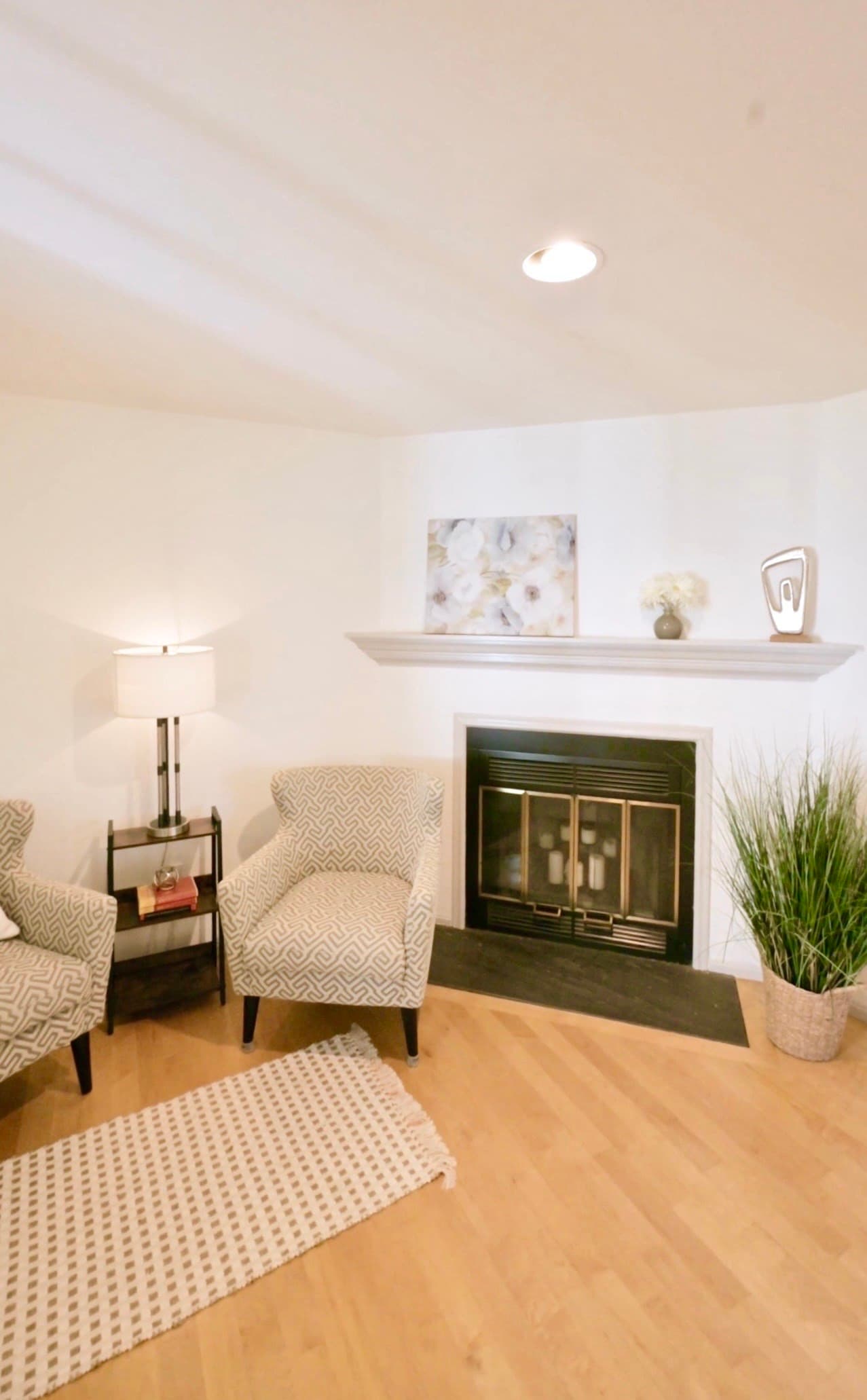 Condominium at 34 Brookdale Circle # 34, Shrewsbury MA 01545, Shrewsbury, photo 6 of 42