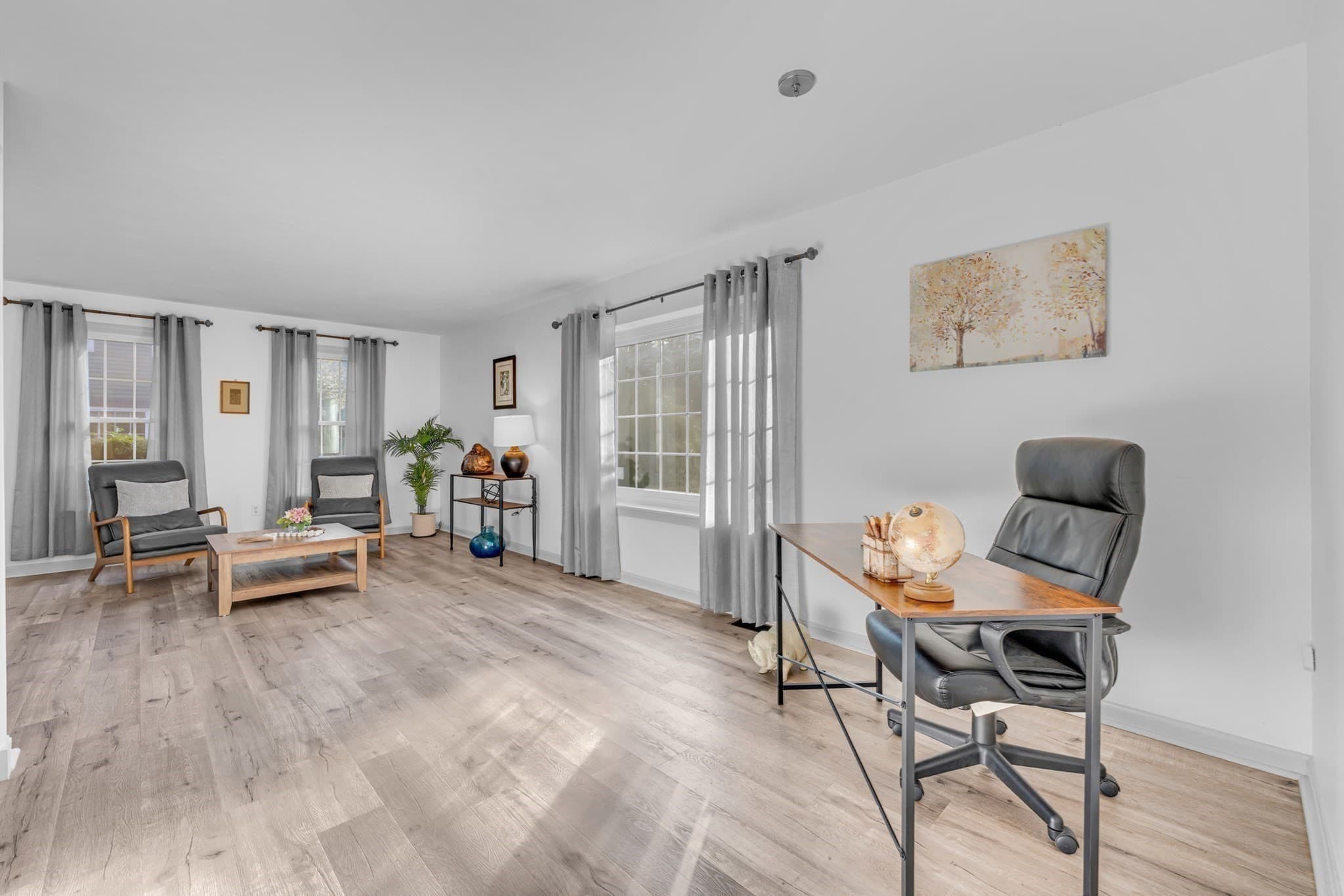 Condominium at 34 Brookdale Circle # 34, Shrewsbury MA 01545, Shrewsbury, photo 12 of 42