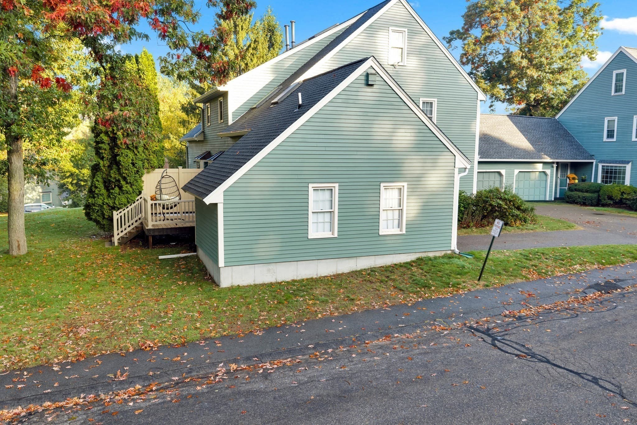 Condominium at 34 Brookdale Circle # 34, Shrewsbury MA 01545, Shrewsbury, photo 33 of 42