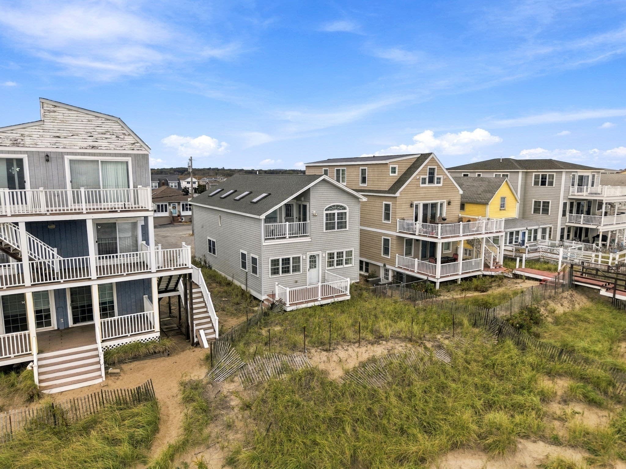 Single Family Residence at 125 Atlantic Ave, Salisbury MA 01952, Salisbury, photo 4 of 40
