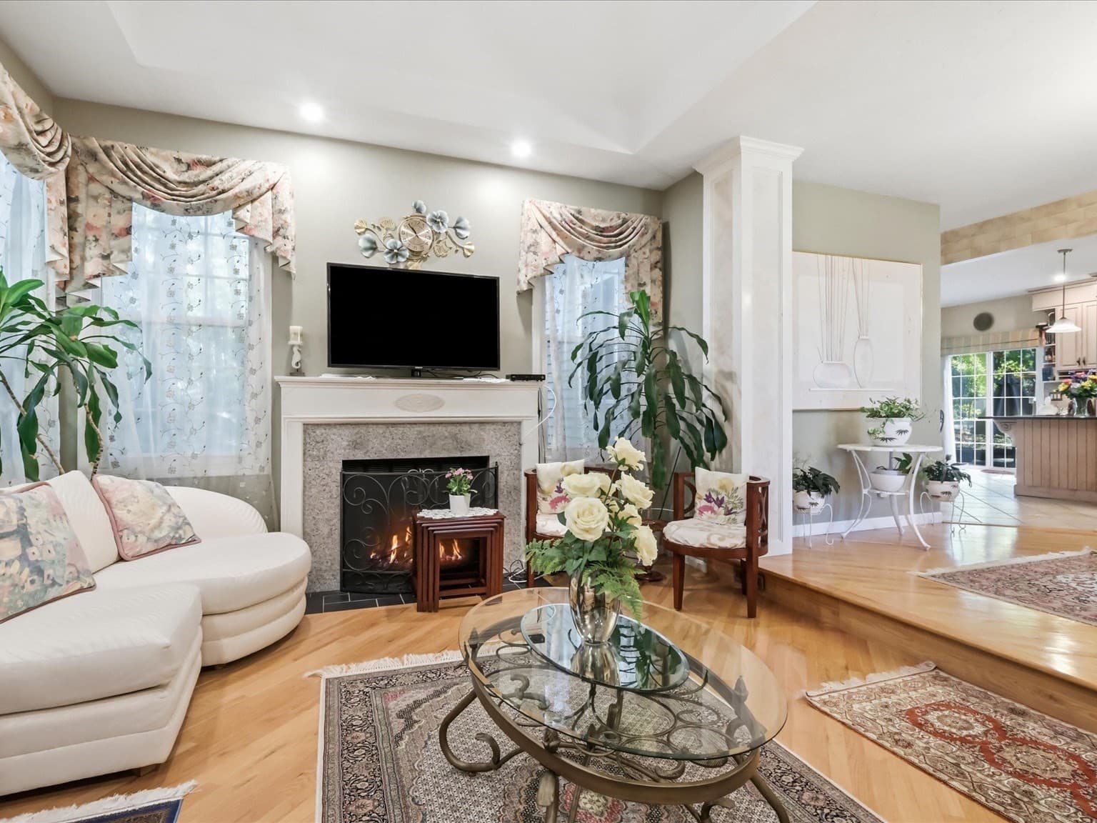 Single Family Residence at 12 King Philip Rd, Sharon MA 02067, Sharon, photo 7 of 41