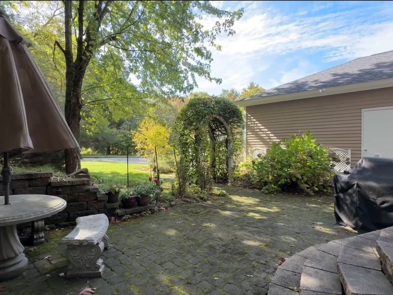 Single Family Residence at 12 King Philip Rd, Sharon MA 02067, Sharon, photo 33 of 41