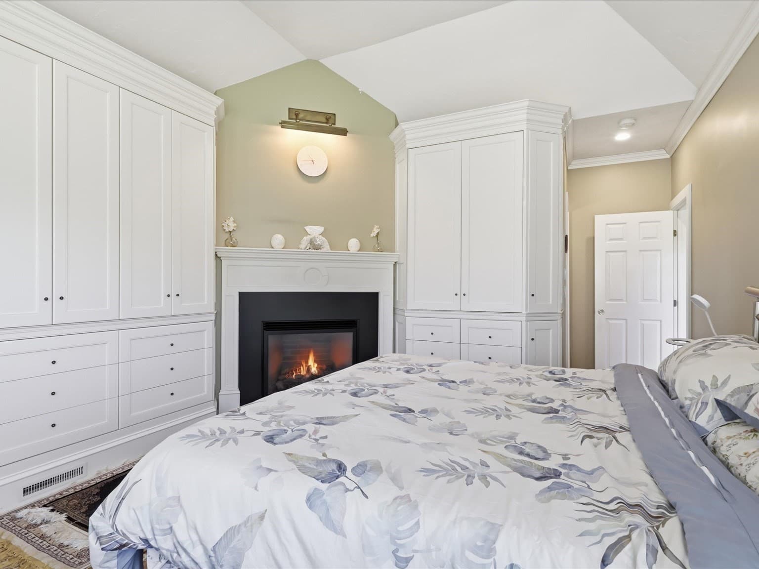 Single Family Residence at 12 King Philip Rd, Sharon MA 02067, Sharon, photo 15 of 41