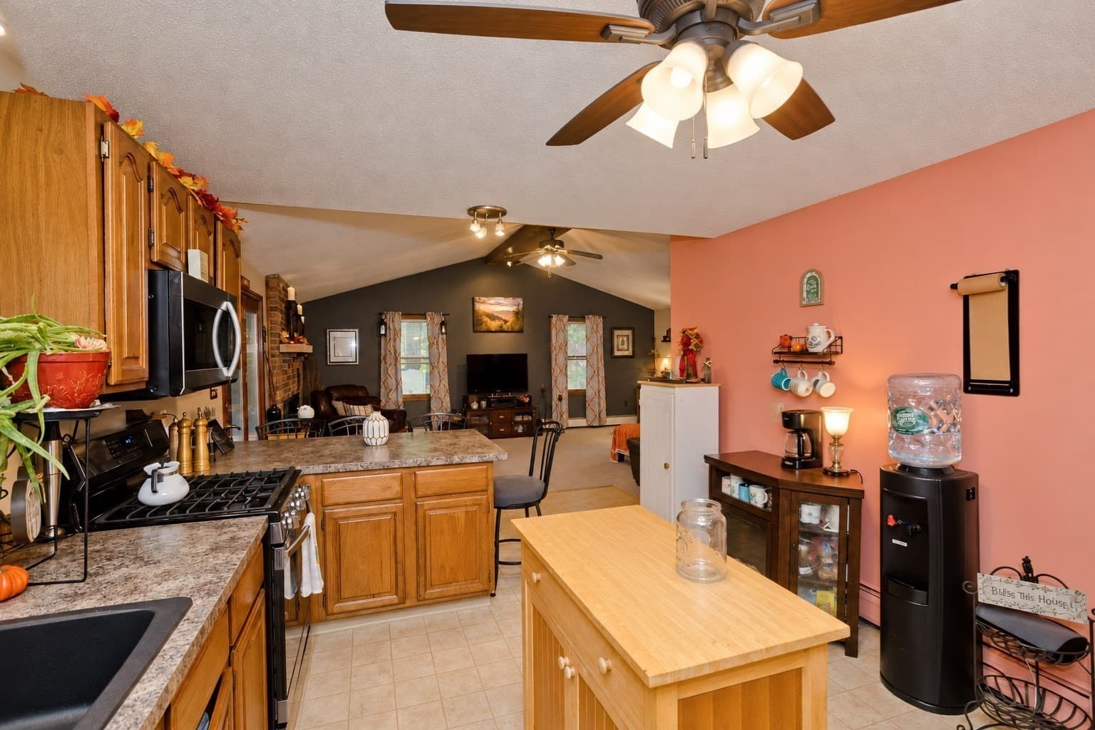 Single Family Residence at 168 Root Rd, Westfield MA 01085, Westfield, photo 9 of 35
