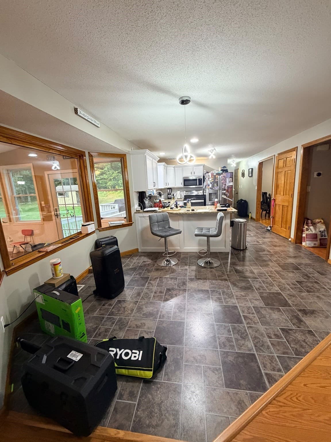 Single Family Residence at 31 Old Farm Rd, Palmer MA 01069, photo 11 of 34