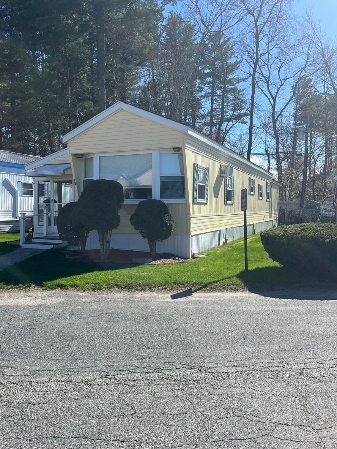 Mobile Home at 18 Eldorado Dr, Marlborough MA 01752, Marlborough, photo 9 of 10