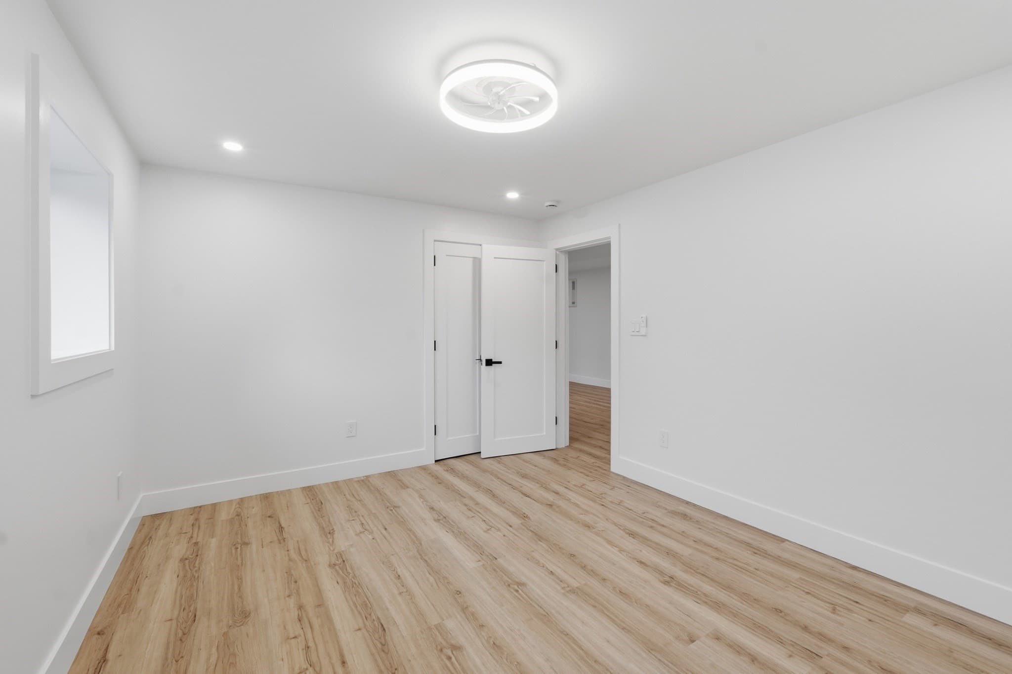 Single Family Residence at 66 Ontario Dr, Hudson MA 01749, photo 29 of 42