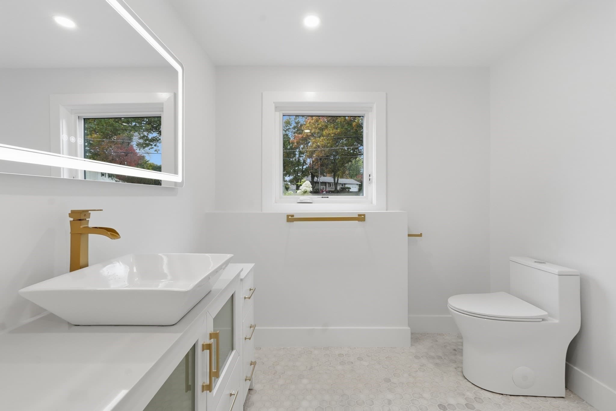 Single Family Residence at 66 Ontario Dr, Hudson MA 01749, photo 25 of 42