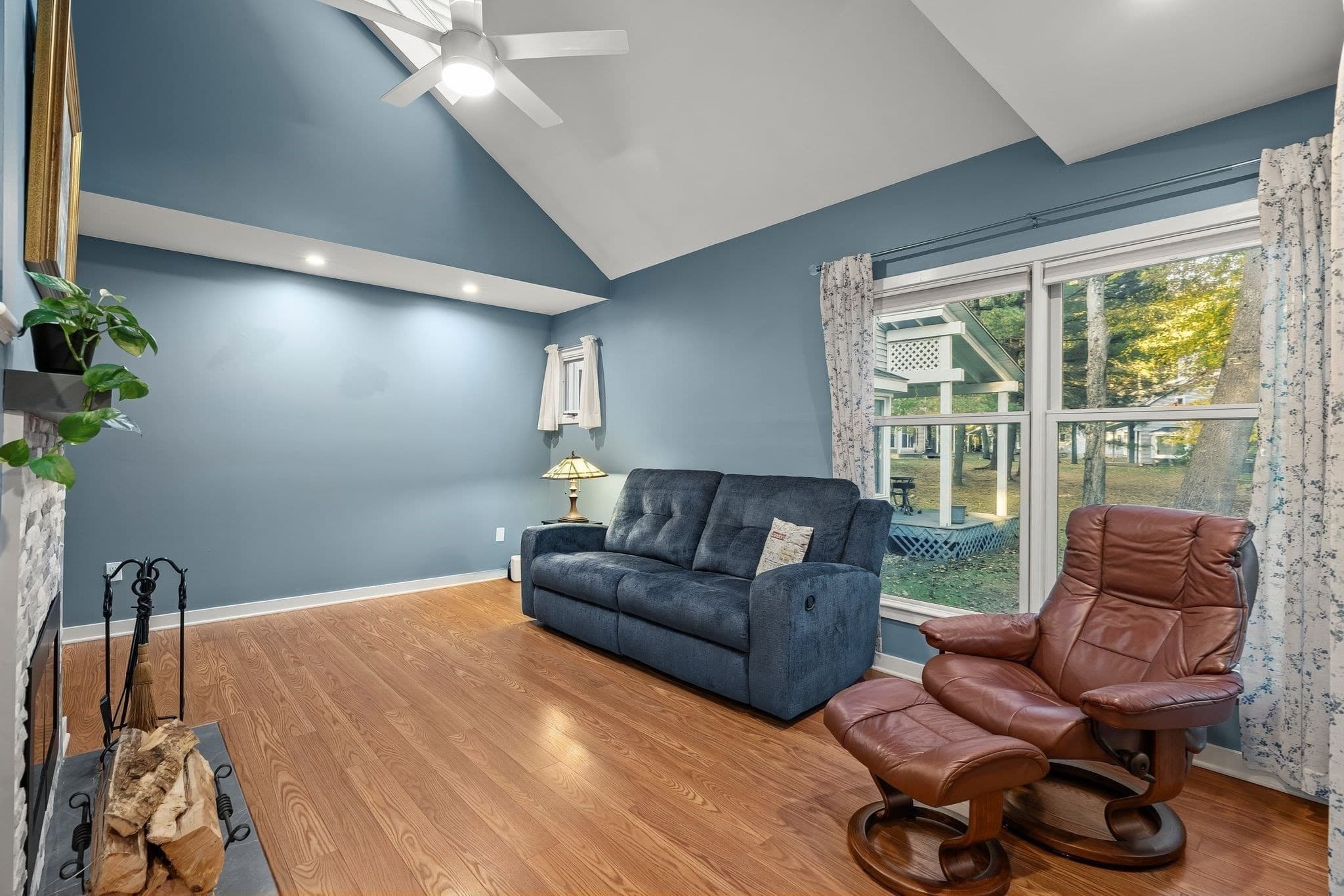 Condominium at 16 Holly Ct # 16, Rockland MA 02370, photo 12 of 37