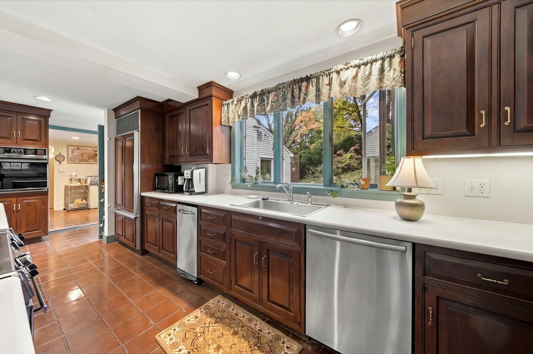 Single Family Residence at 102 Central St, Hingham MA 02043, photo 3 of 21