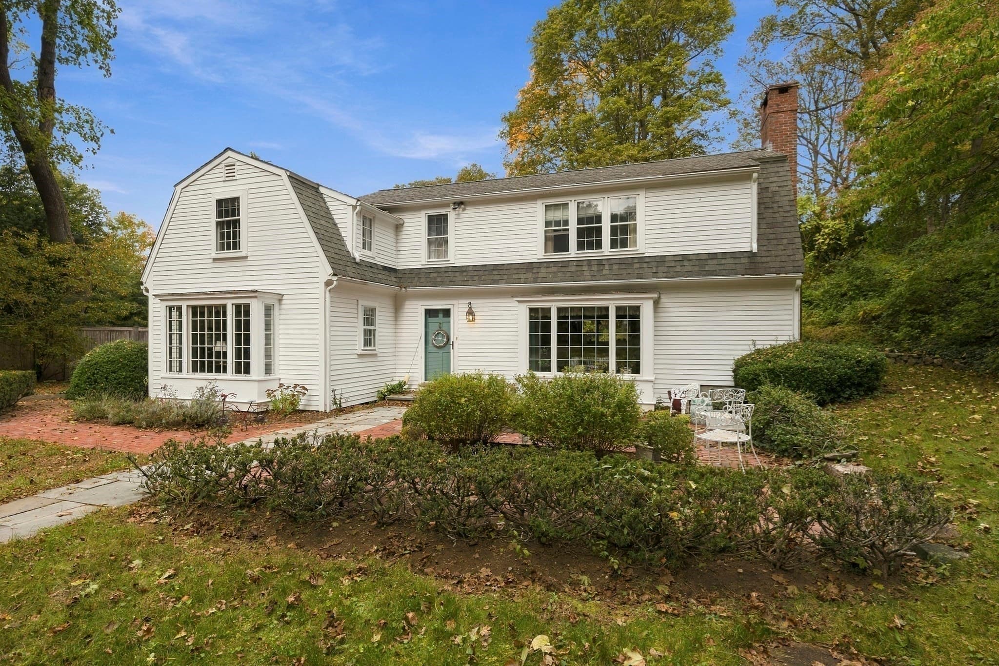 102 Central St, Hingham MA 02043