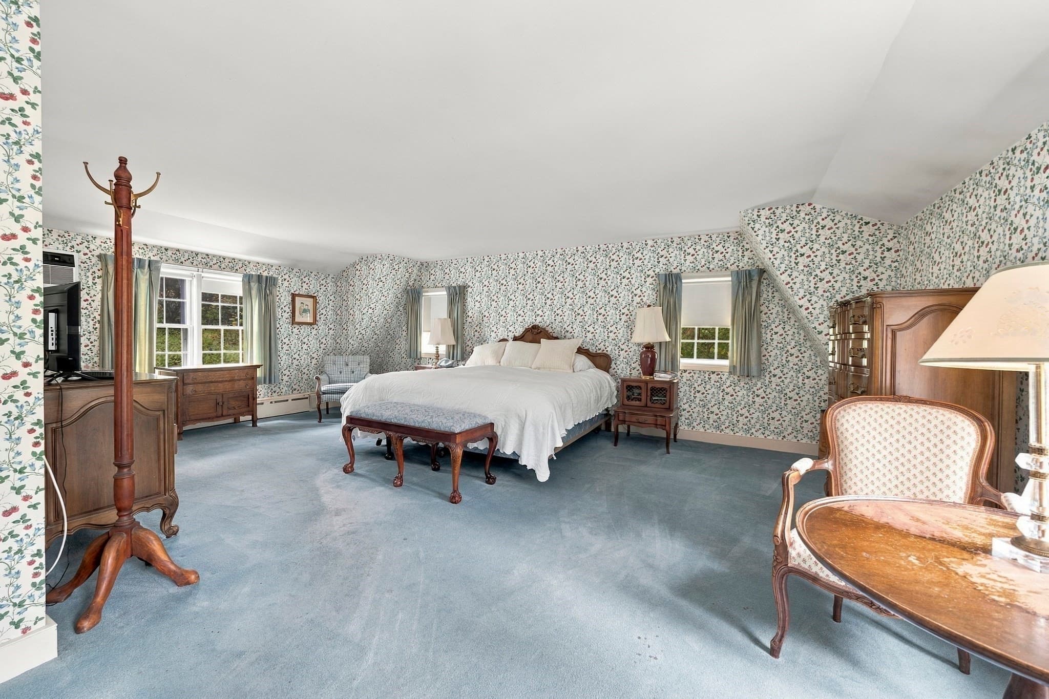 Single Family Residence at 102 Central St, Hingham MA 02043, photo 15 of 21