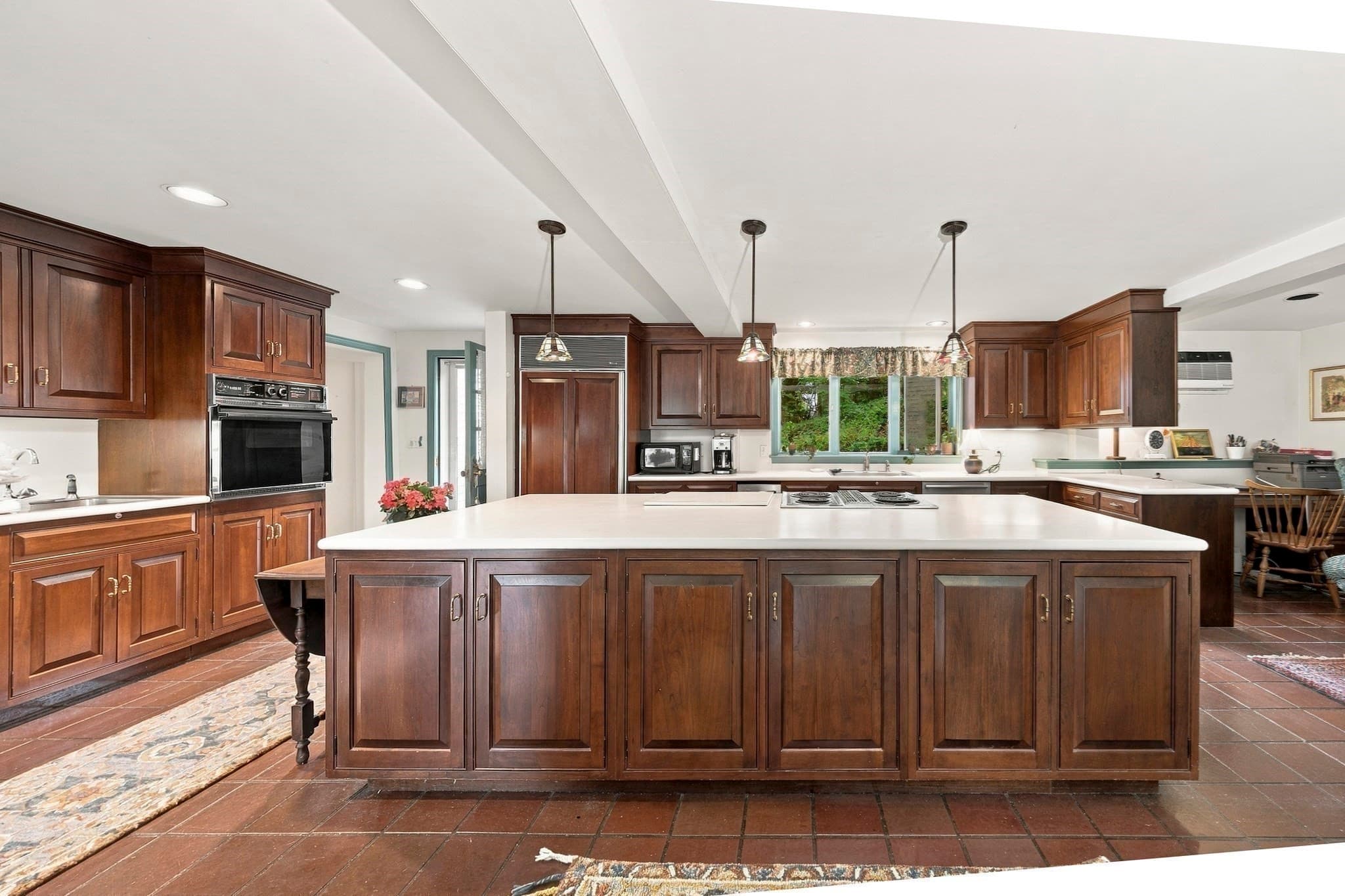 Single Family Residence at 102 Central St, Hingham MA 02043, photo 4 of 21