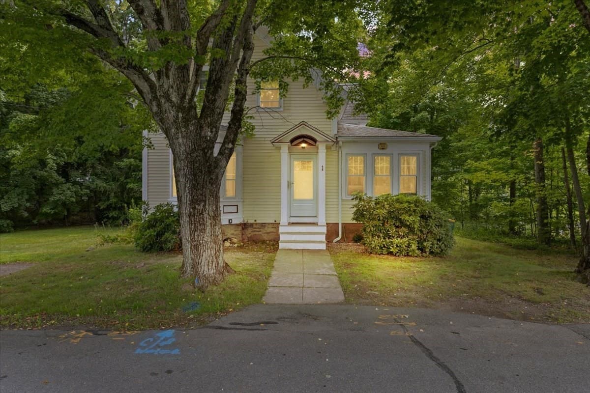 Single Family Residence at 1 Clinton Street, Mansfield MA 02048, Mansfield, photo 2 of 25