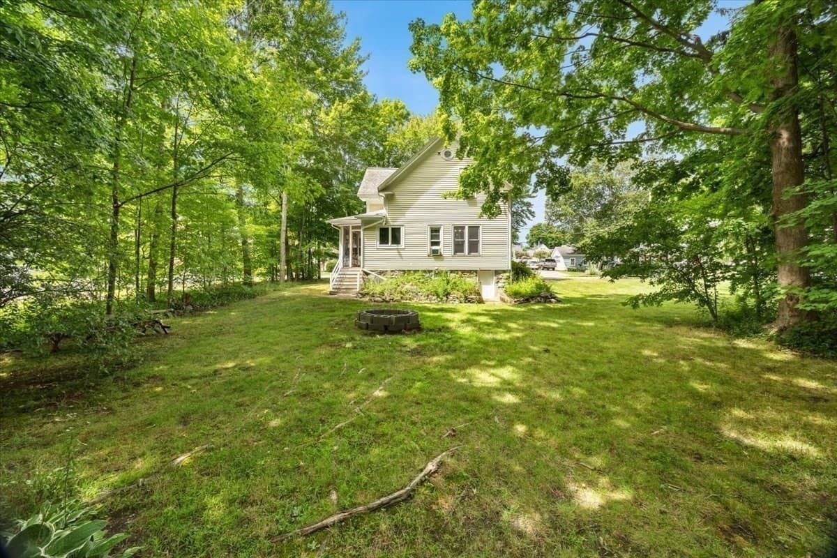 Single Family Residence at 1 Clinton Street, Mansfield MA 02048, Mansfield, photo 4 of 25
