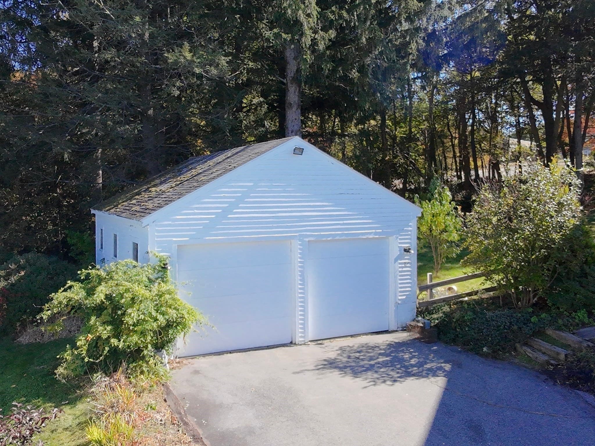 Single Family Residence at 46 Barrett Ave, Worcester MA 01605, photo 15 of 19