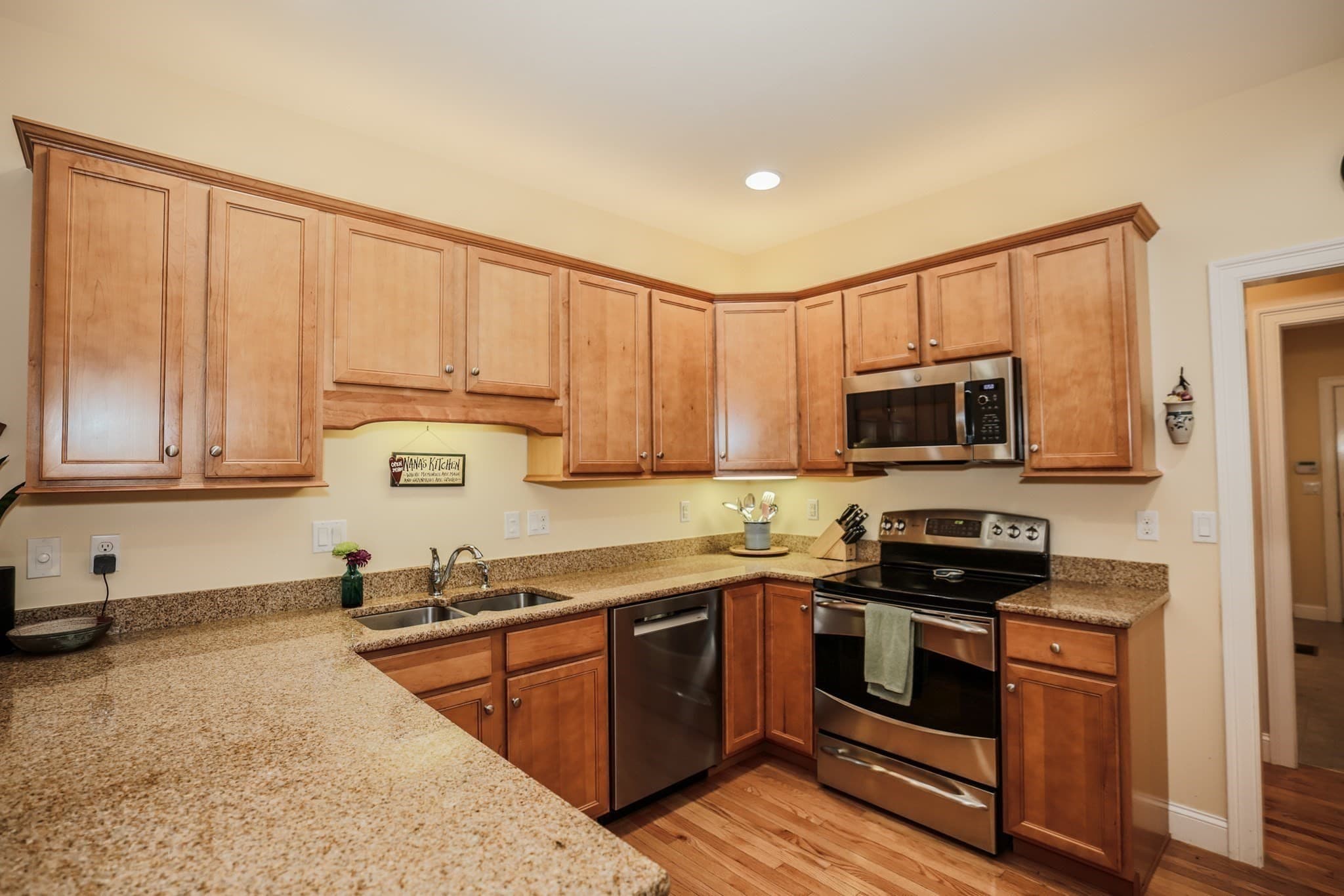 Condominium at 7 Taylors Way # 101, Hollis NH 03049, Hollis, photo 14 of 40
