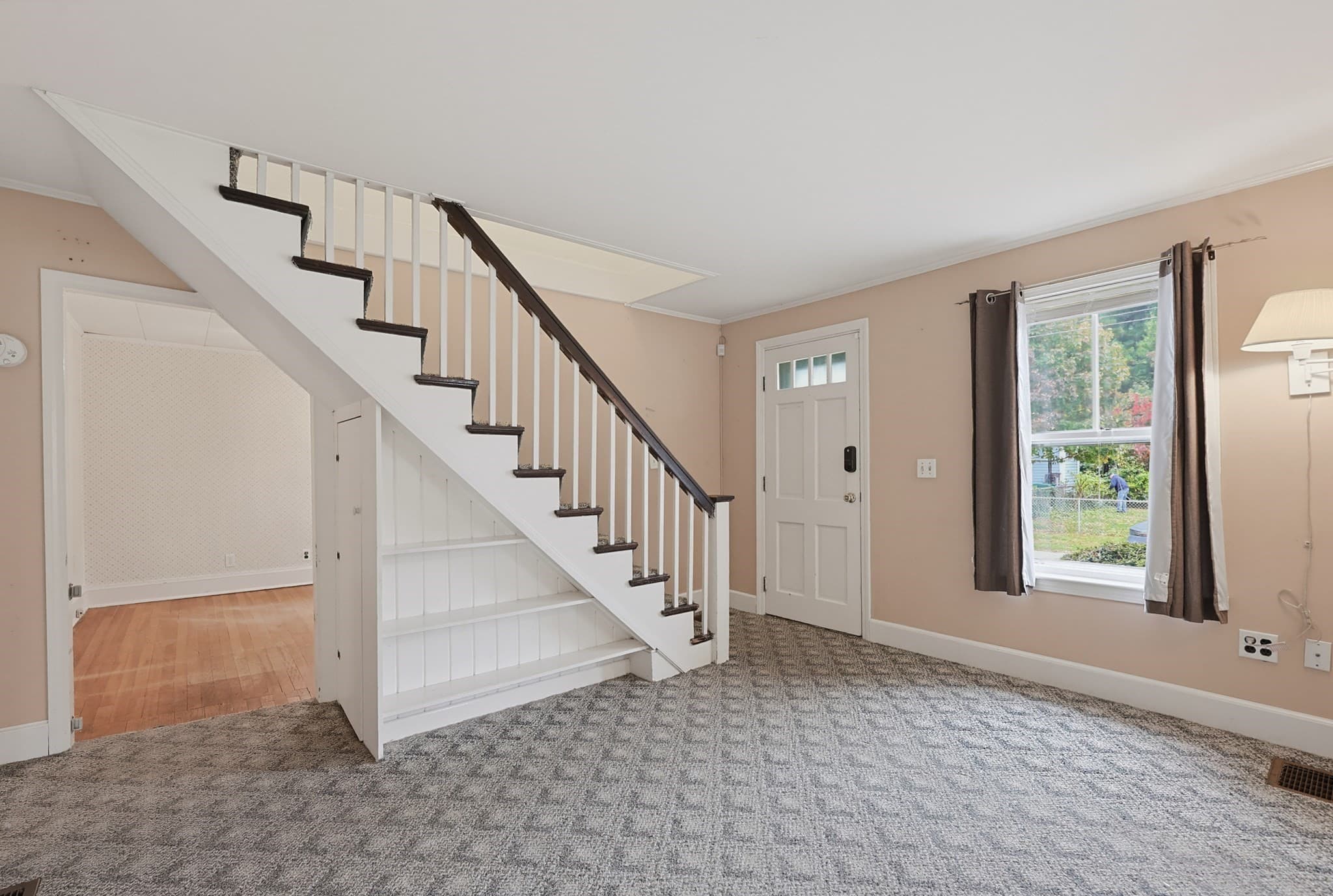Single Family Residence at 23 Adamsdale, Attleboro MA 02703, photo 10 of 25