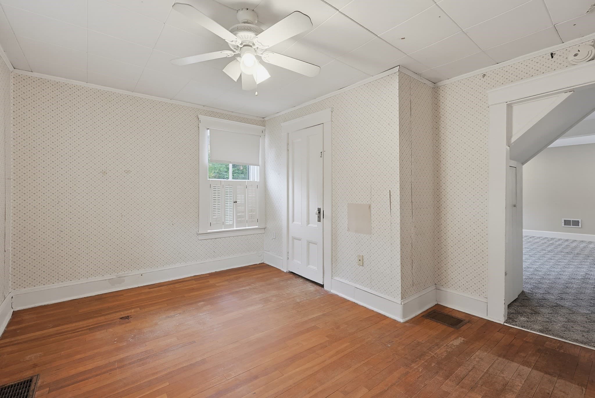 Single Family Residence at 23 Adamsdale, Attleboro MA 02703, photo 14 of 25
