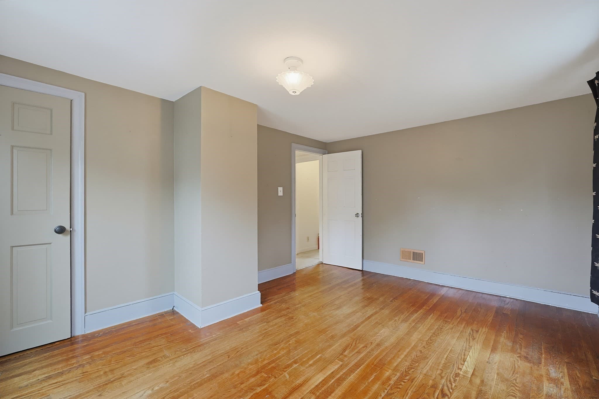 Single Family Residence at 23 Adamsdale, Attleboro MA 02703, photo 15 of 25