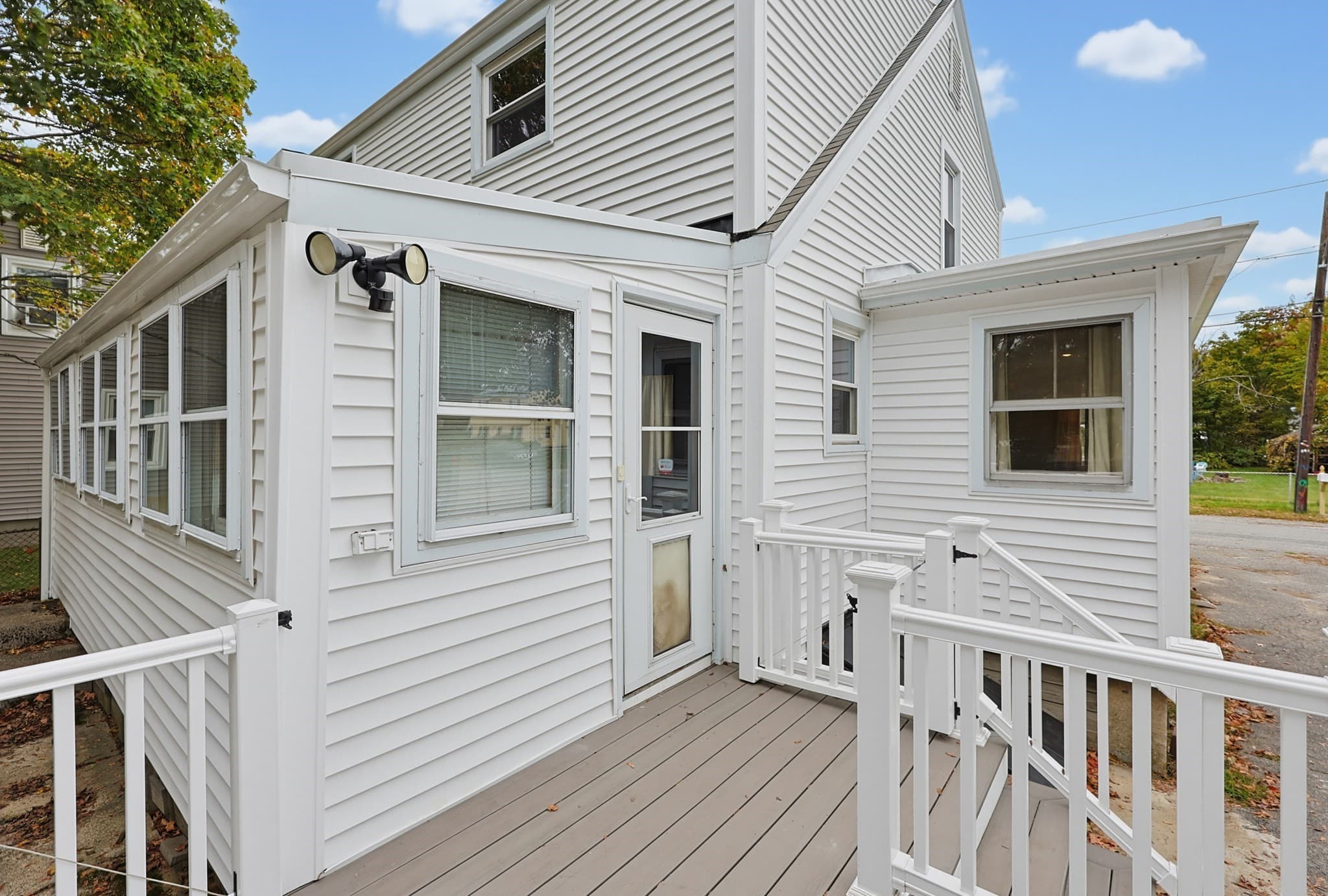 Single Family Residence at 23 Adamsdale, Attleboro MA 02703, photo 4 of 25