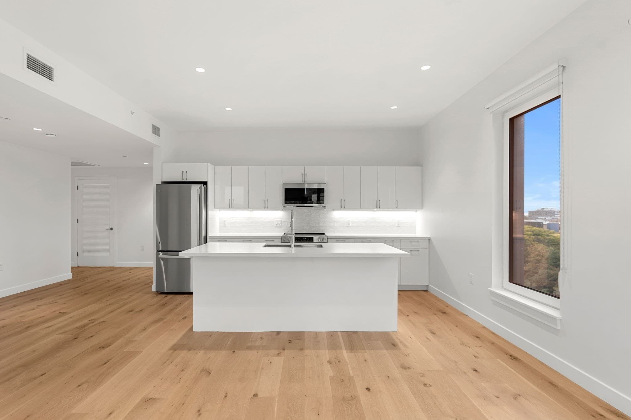 Condominium at 2149 Washington Street # 604, Boston MA 02119, Boston, photo 12 of 40