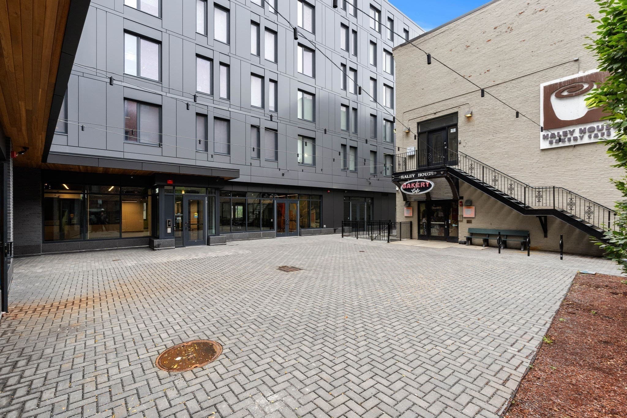 Condominium at 2149 Washington Street # 604, Boston MA 02119, Boston, photo 38 of 40