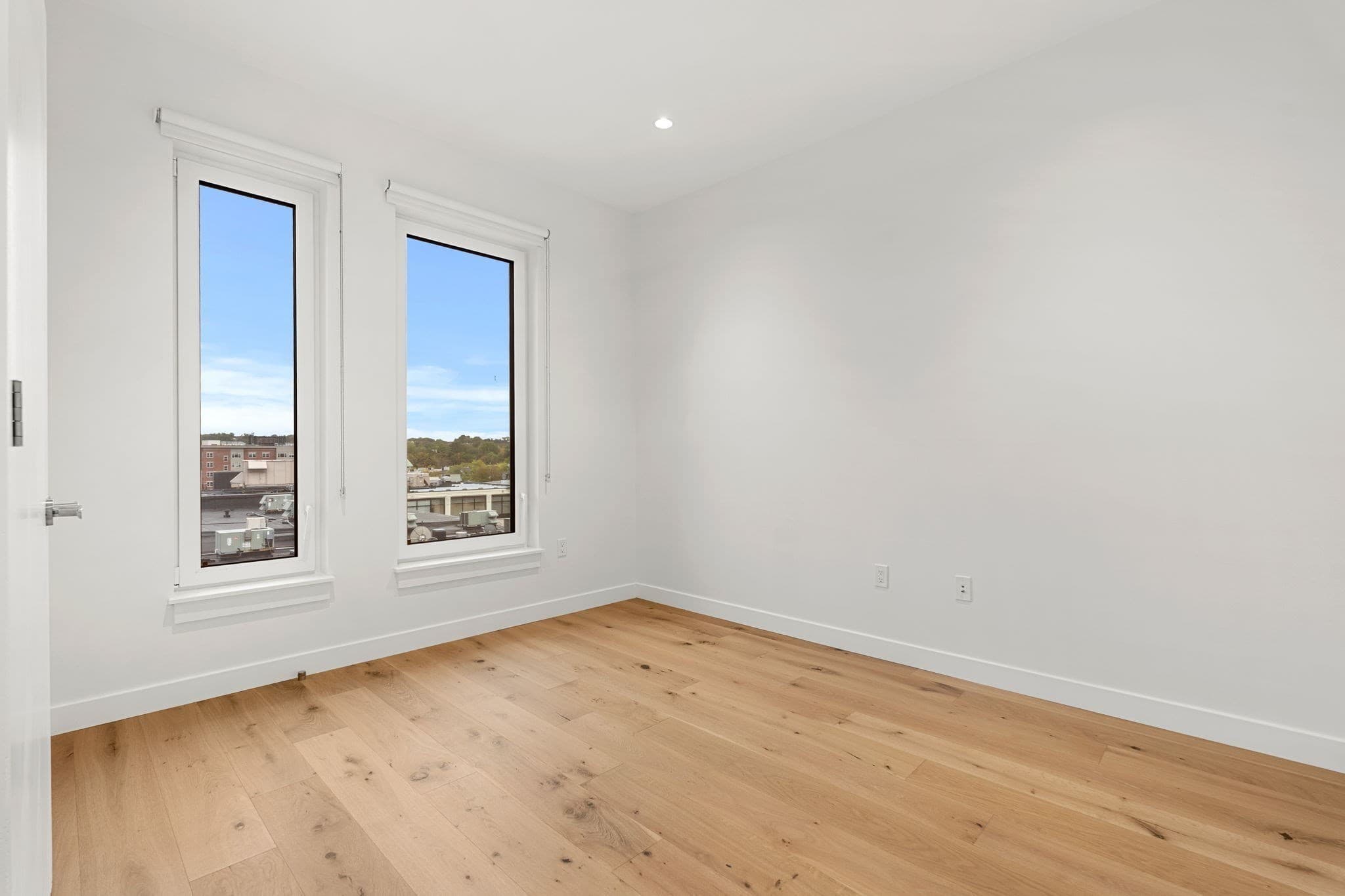 Condominium at 2149 Washington Street # 604, Boston MA 02119, Boston, photo 33 of 40