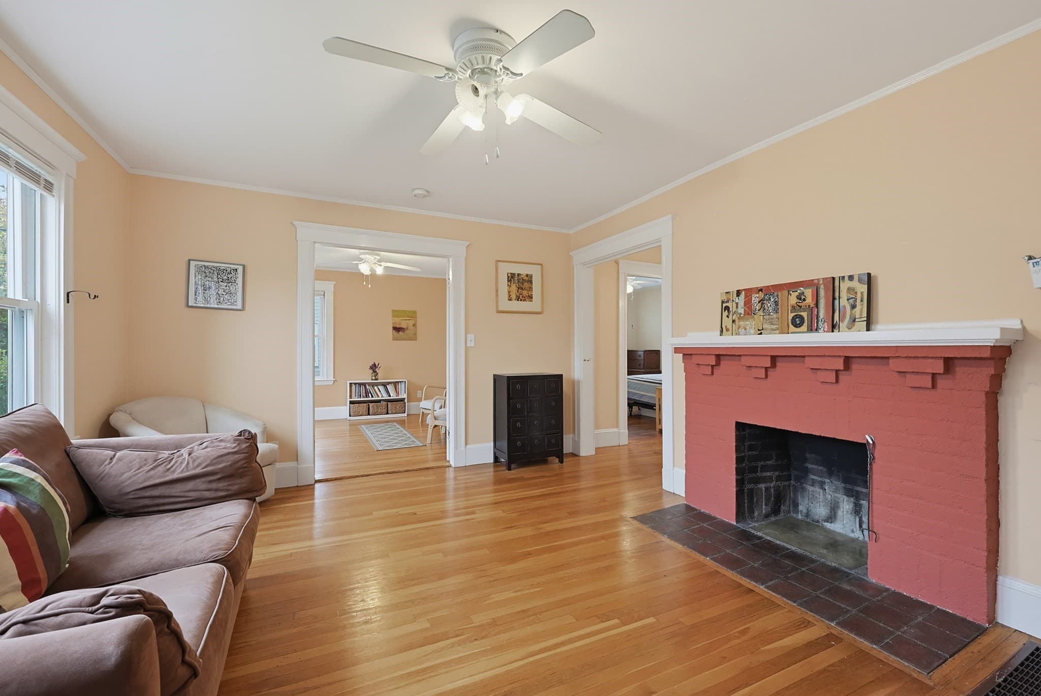 Condominium at 5 Walnut St # 1, Framingham MA 01702, photo 3 of 26