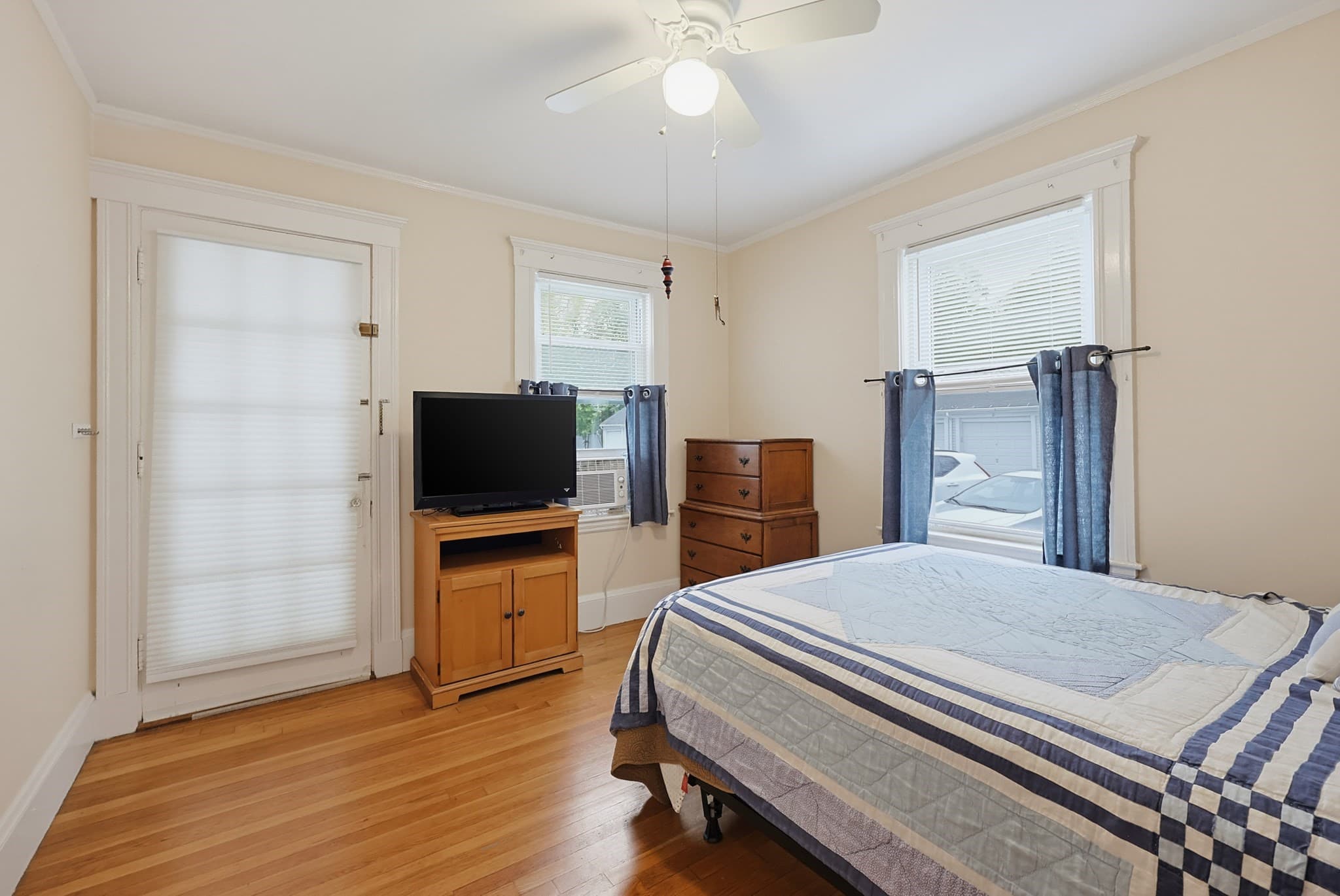 Condominium at 5 Walnut St # 1, Framingham MA 01702, photo 9 of 26
