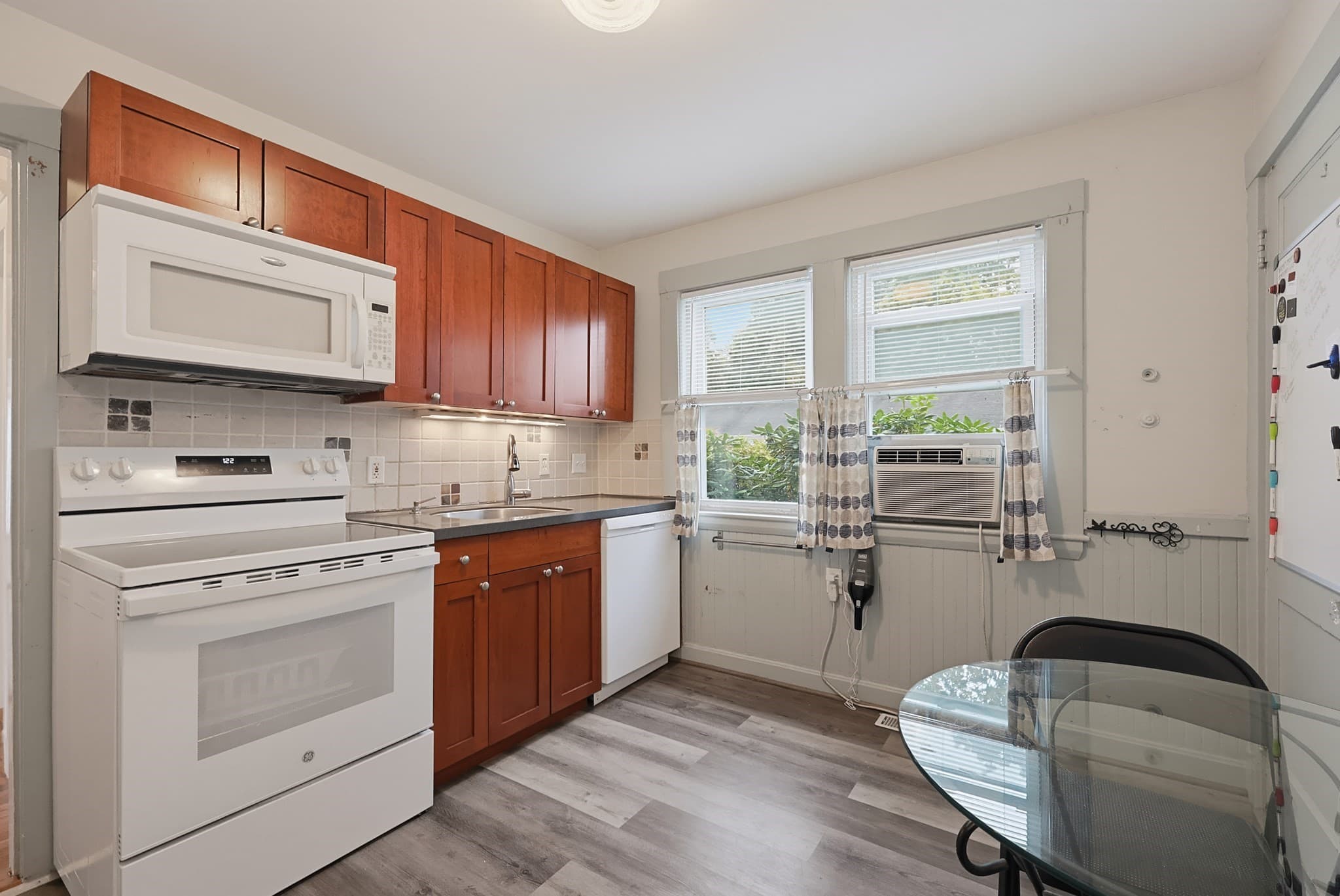 Condominium at 5 Walnut St # 1, Framingham MA 01702, photo 18 of 26