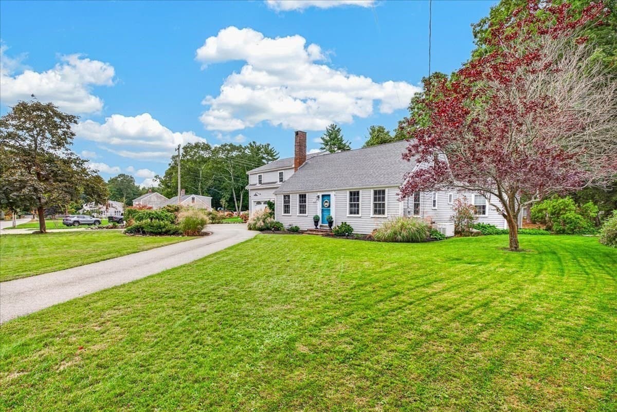 Single Family Residence at 128 Bayridge Ln, Duxbury MA 02332, photo 41 of 41