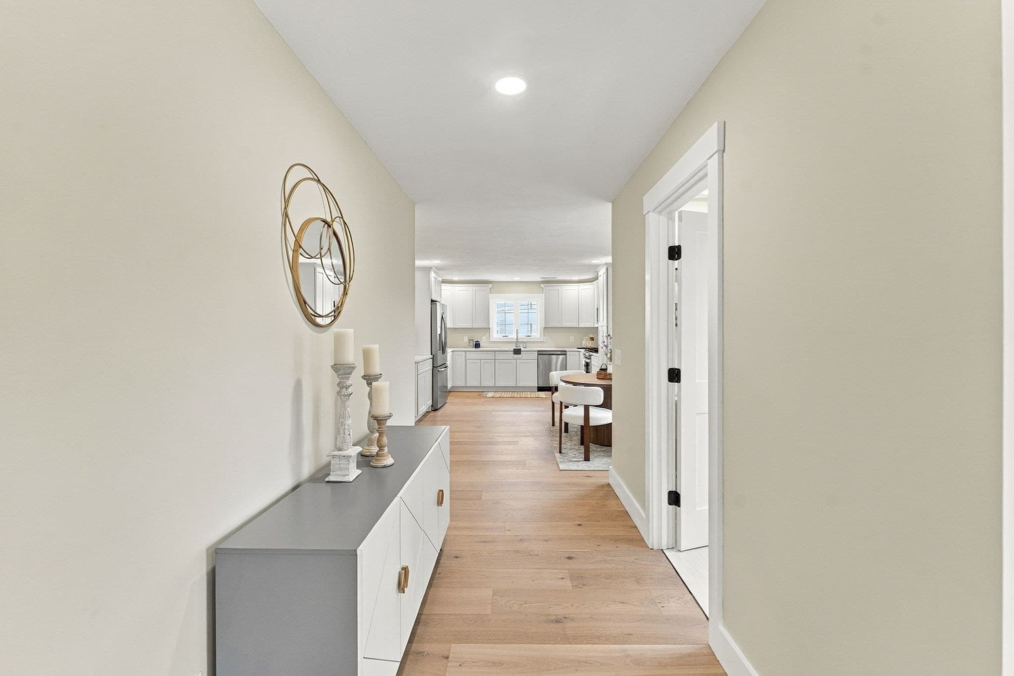 Single Family Residence at 46 Hastings Ave, Worcester MA 01606, photo 15 of 40